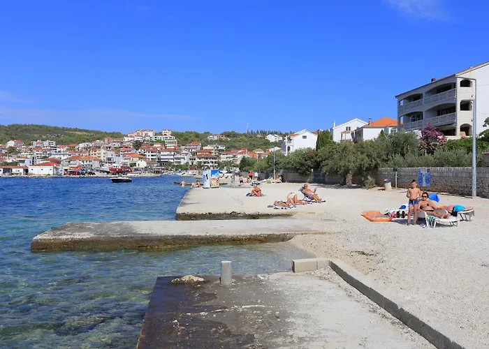 By The Sea Okrug Gornji, Ciovo - 15851 特罗吉尔